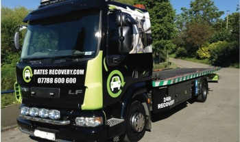 Affordable roadside recovery service and breakdown mechanics - Bates Recovery, Belfast, Northern Ireland, Ph: 07788600600
